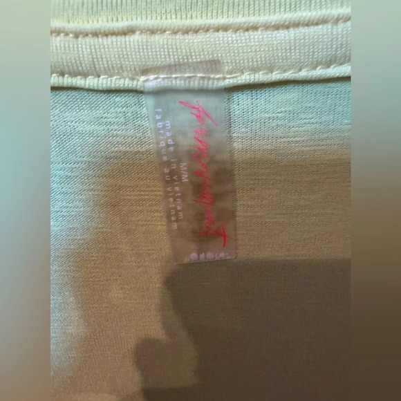 FP Movement True North V-Neck Ruched T-Shirt - Highlighter Size M - Picture 5 of 6